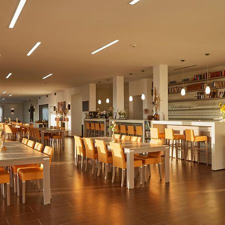 Henye Vendeghaz Hotel Bodrogkeresztur Exterior foto